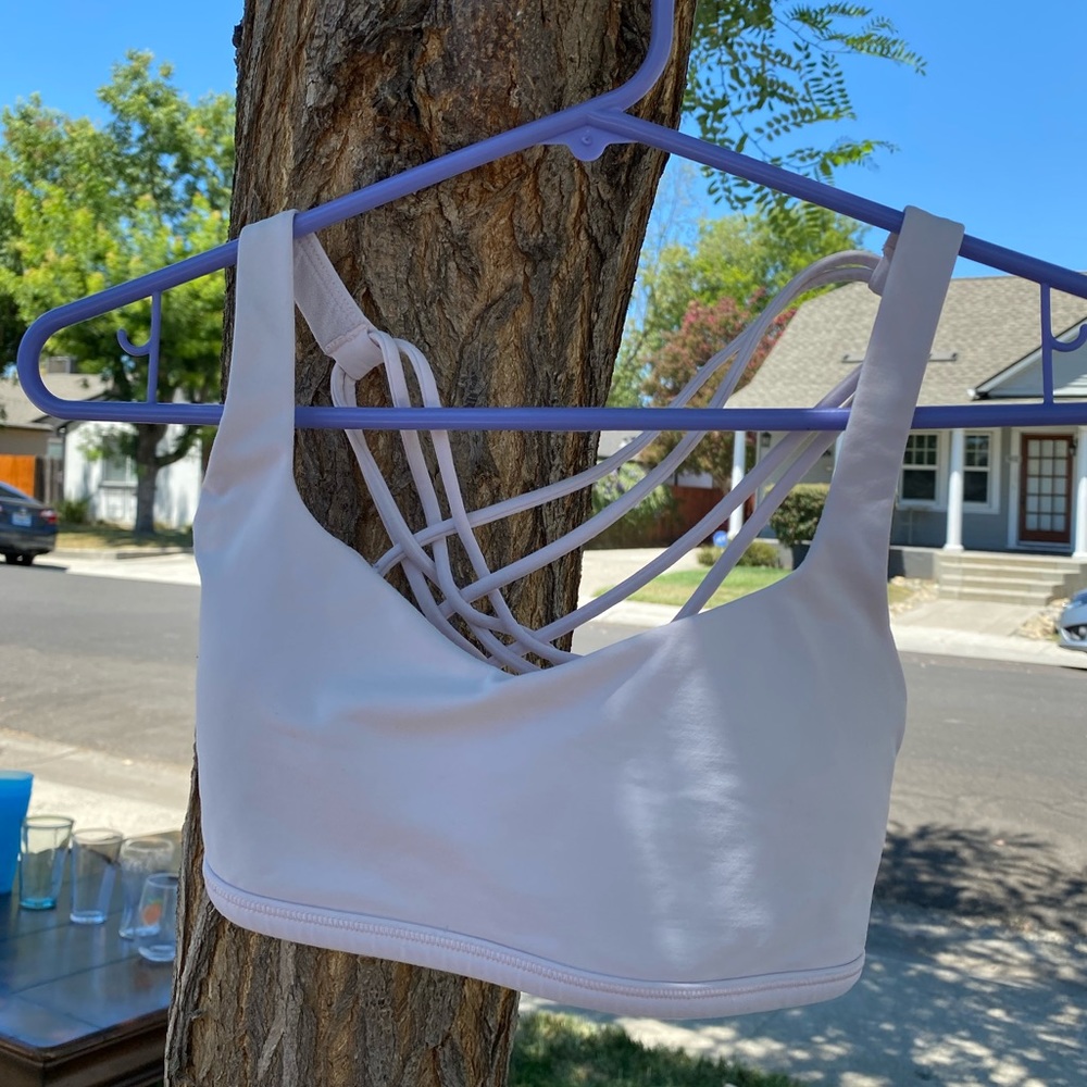 Blush Lululemon Sports Bra